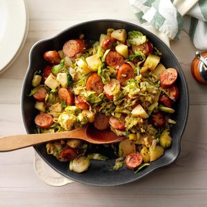 Bavarian Apple-Sausage Hash