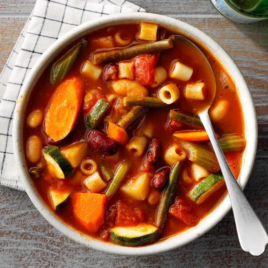 Slow-cooker minestrone soup