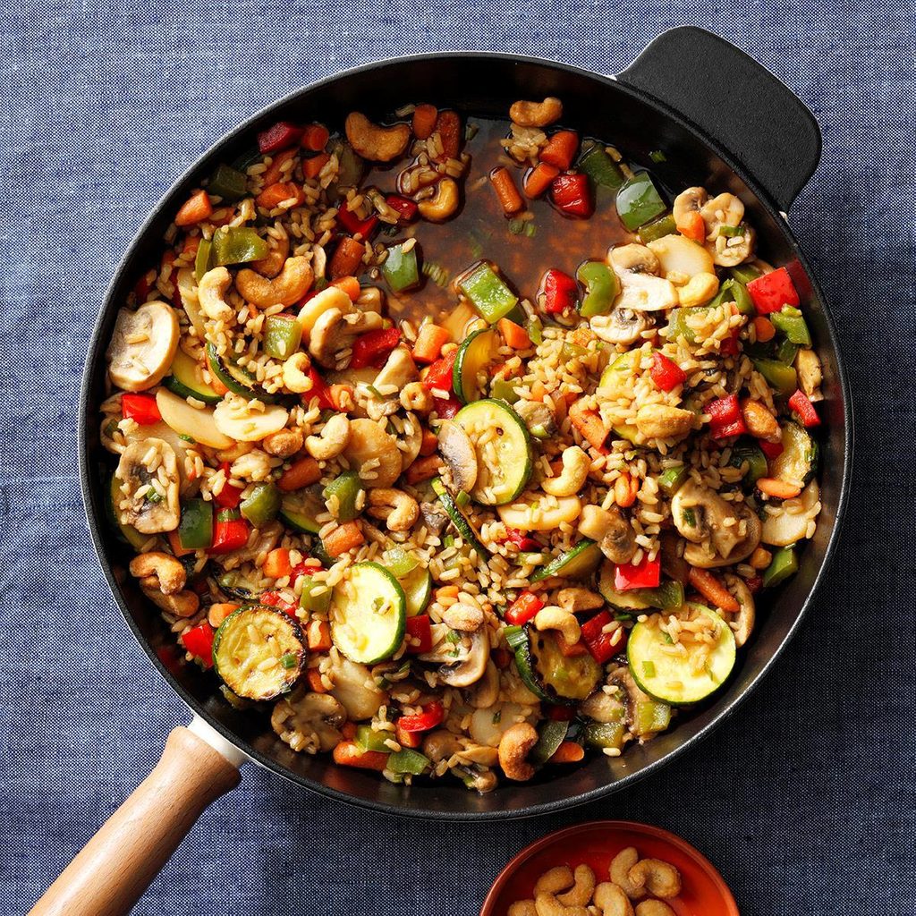 Veggie cashew stir-fry