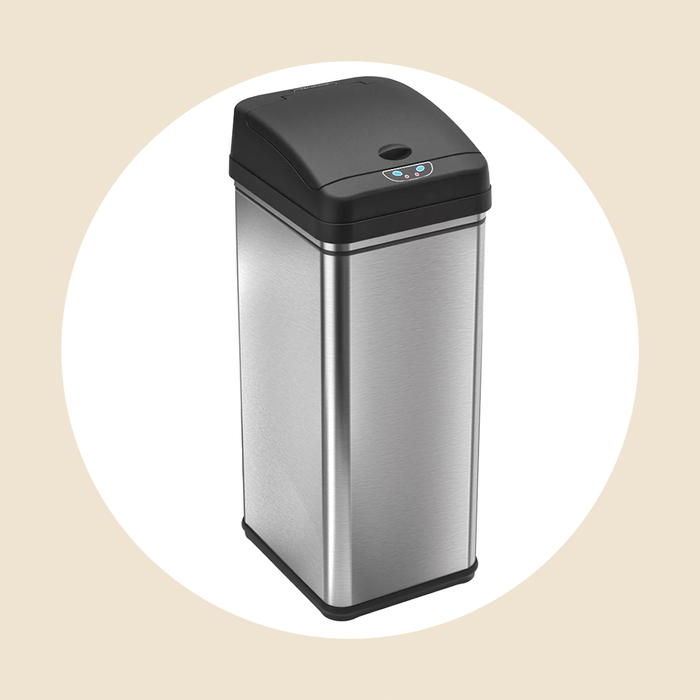 Itouchless Deodorizer 13 Gallon Stainless Steel Touchless Trash Can Ecomm Via Kohls