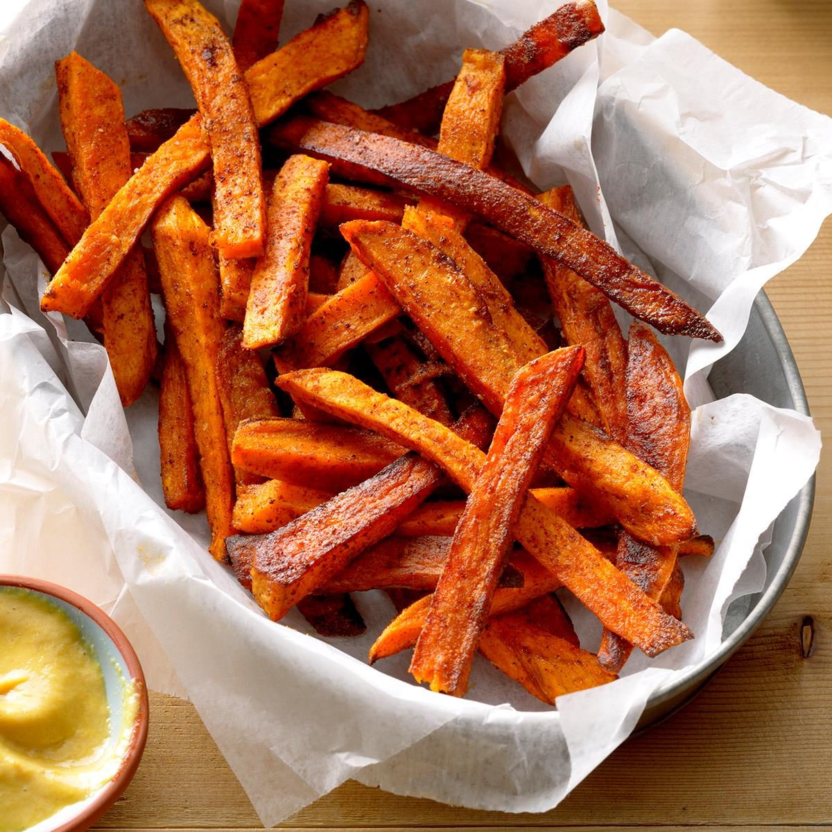 How To Make Baked Curly Fries [with a Spiralizer!] - The Healthy Maven