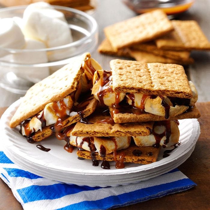 Cookout caramel s'mores