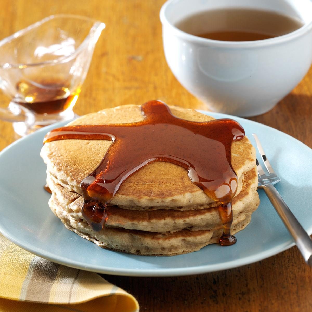 Easy Gingerbread Pancakes