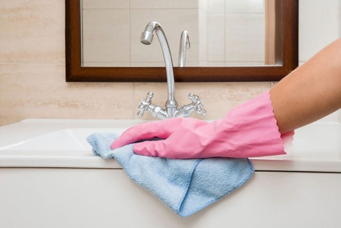 6 Things You Should Clean With Microfiber Cloths