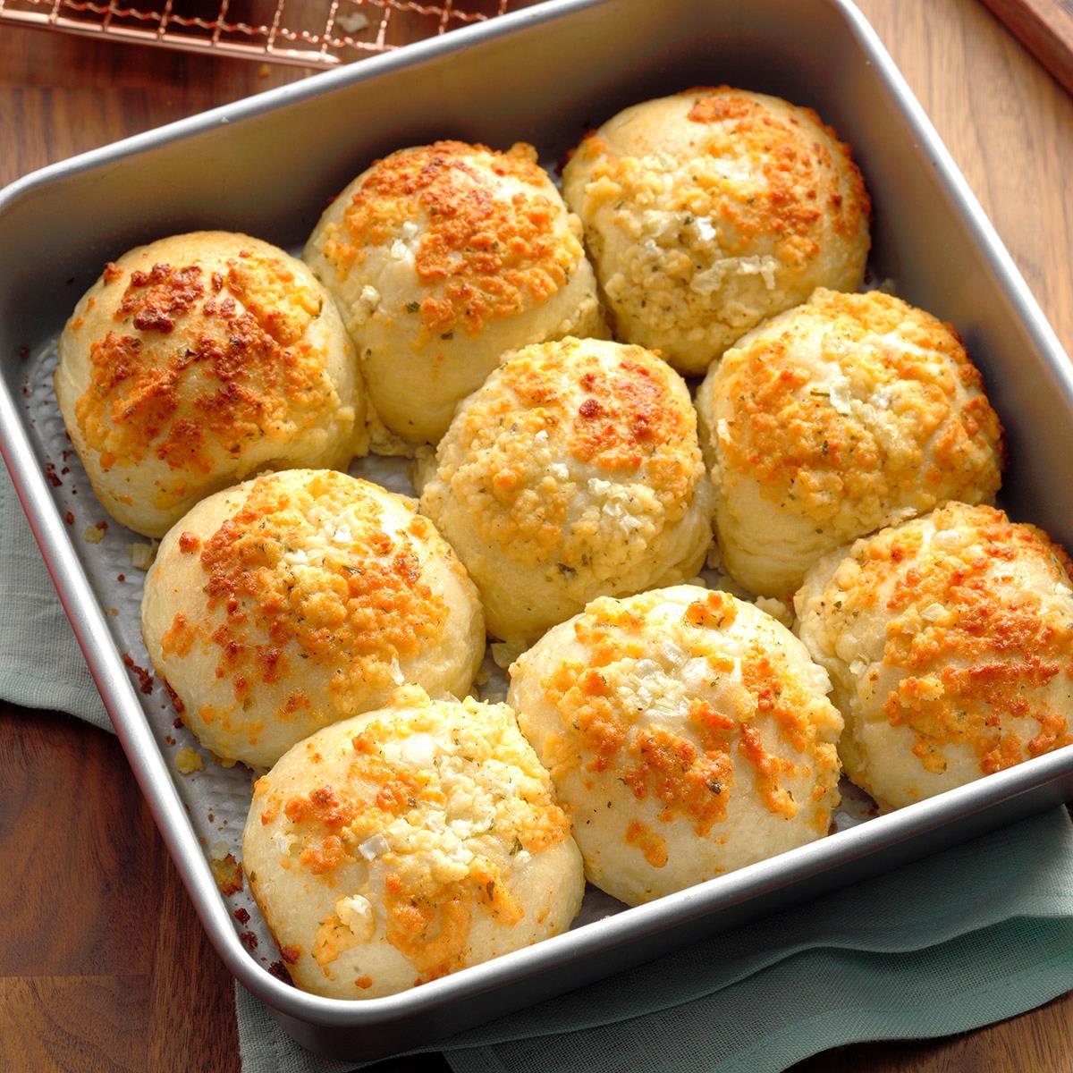 Idaho: Parmesan-Ranch Pan Rolls