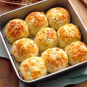 Parmesan-Ranch Pan Rolls