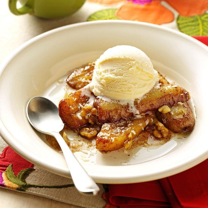 Slow Cooker Bananas Foster