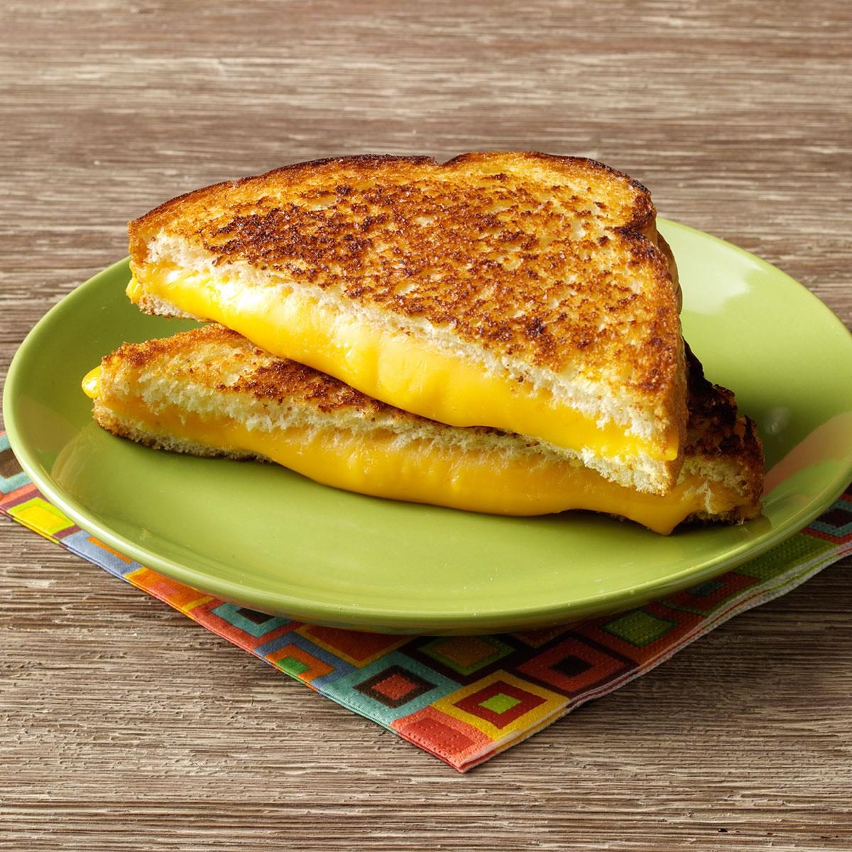 The Ultimate 10-Minute Grilled Cheese - Mind Over Munch