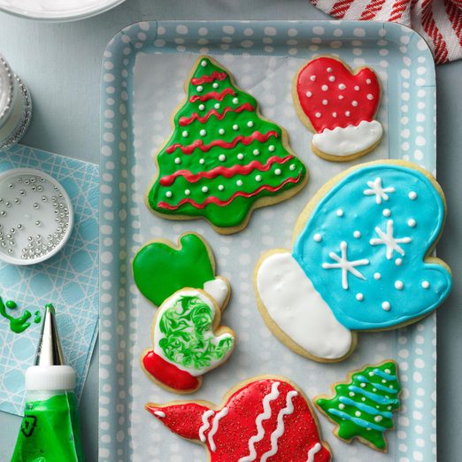 Holiday Cutout Cookies 122340