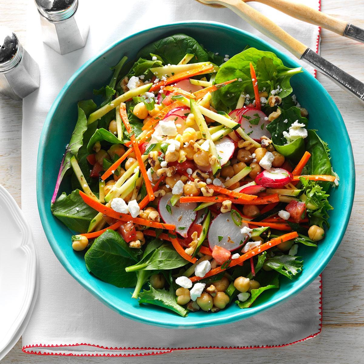 Day 5 Lunch: Garden Chickpea Salad