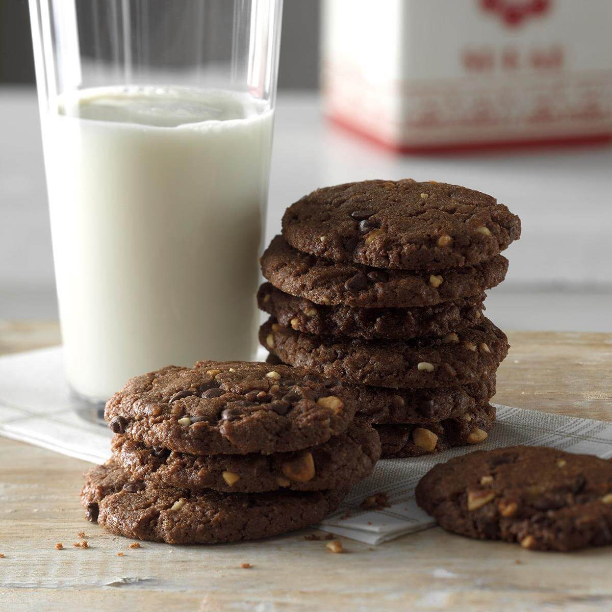 Chocolate Peanut Butter Cookies Recipe | Taste of Home