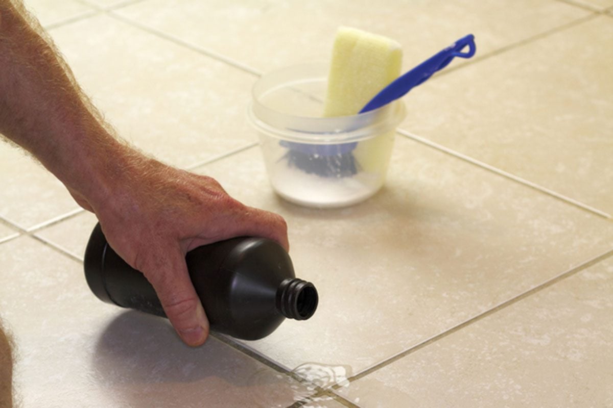 10 Brilliant Uses for Hydrogen Peroxide in the Home