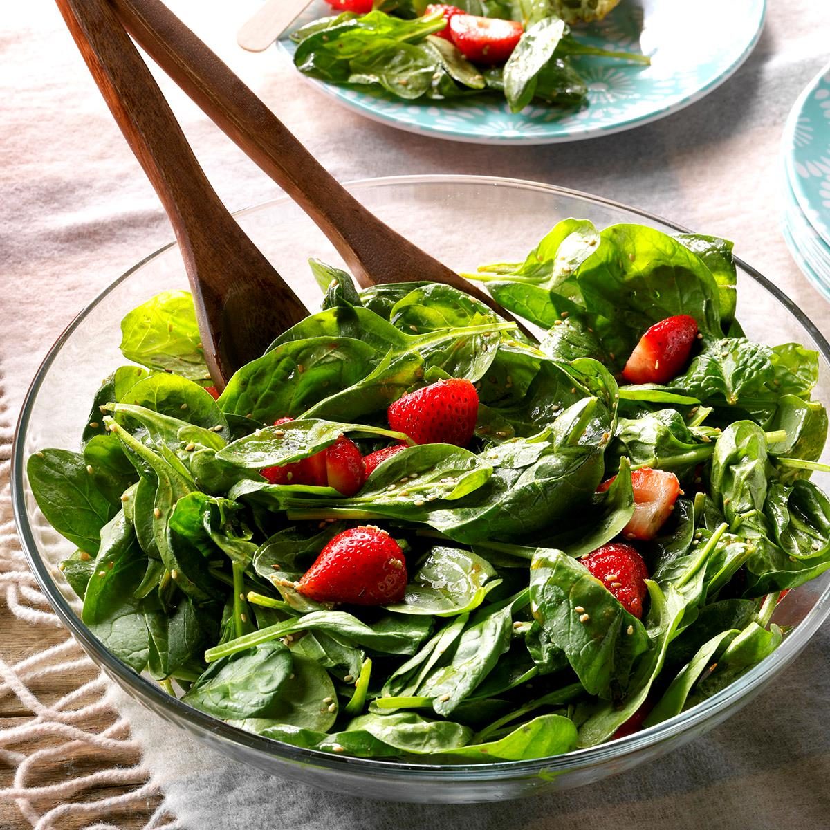 Light Strawberry-Spinach Salad