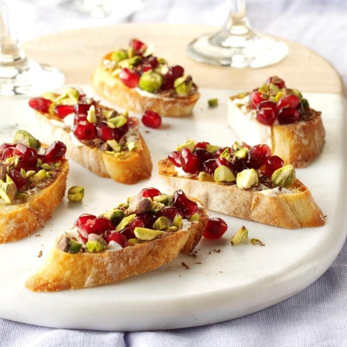 40 Easy Christmas Appetizer Ideas Perfect For A Holiday Party