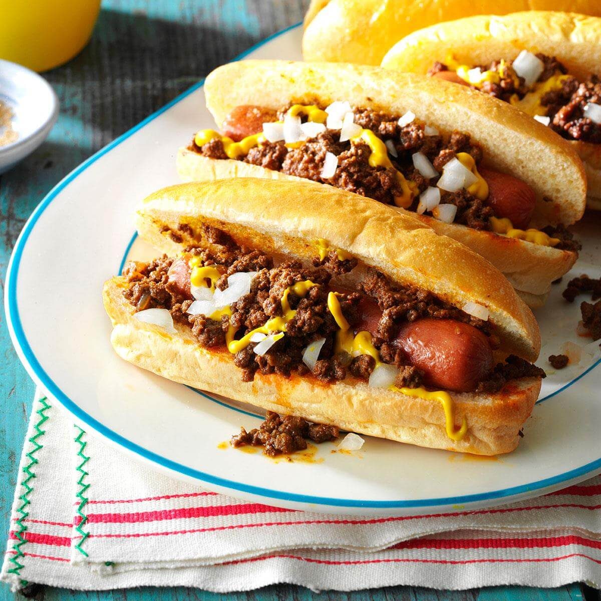 10 of America&amp;#39;s Best Regional Hot Dog Recipes