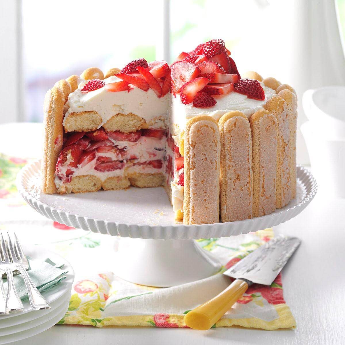 Strawberry Ladyfinger Icebox Cake Recipe | Taste of Home