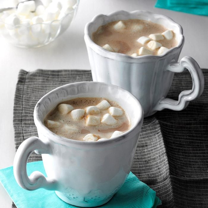 Healthy hot chocolate with marshmallows 