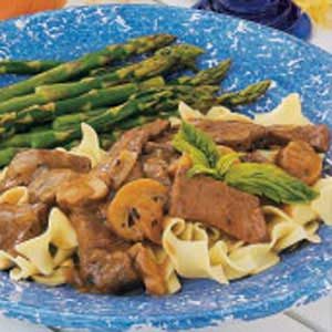 simmered sirloin with noodles
