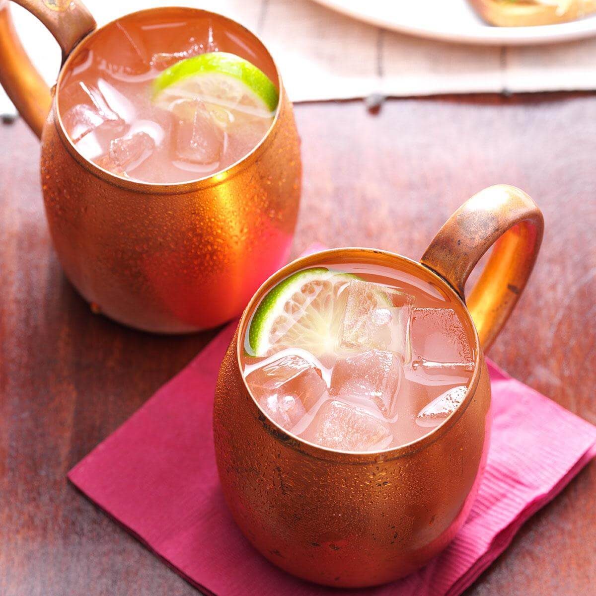 25 Easy Mixed Drinks That Taste Amazing - Sugar and Charm