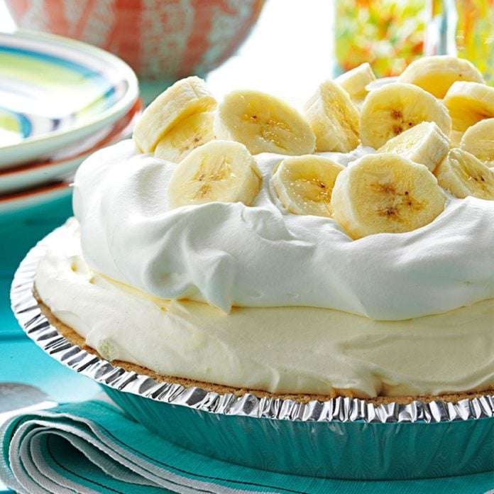 Old-Fashioned Banana Cream Pie Recipe | Taste of Home