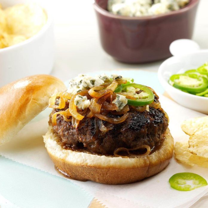 jalapeno burgers with gorgonzola