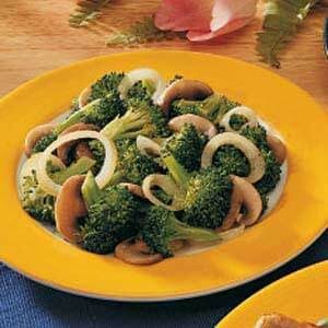 broccoli-mushroom medley