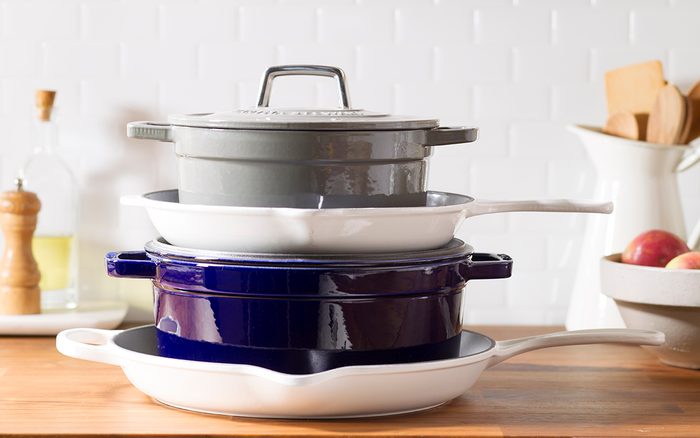 pots;pans;cookware; kitchen