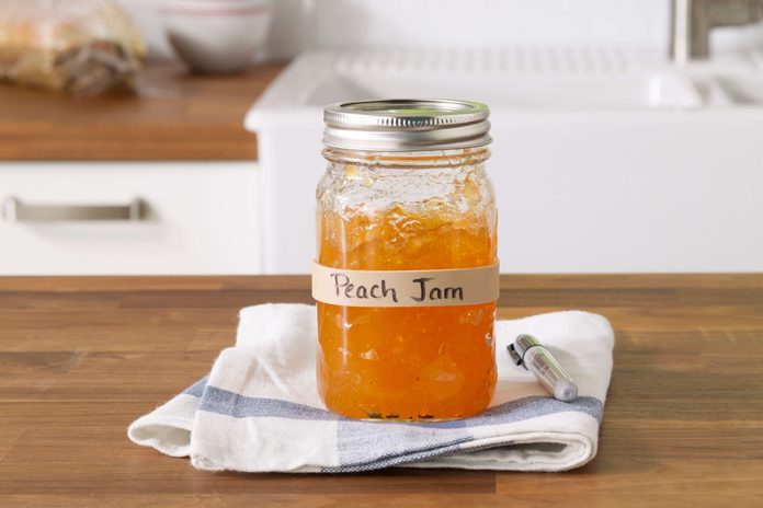 rubberbands, jar, kitchen, label jar, jam