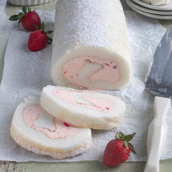 Angel Food Cake Roll Exps Ft20 16977 F 0422 1 Home 1 13