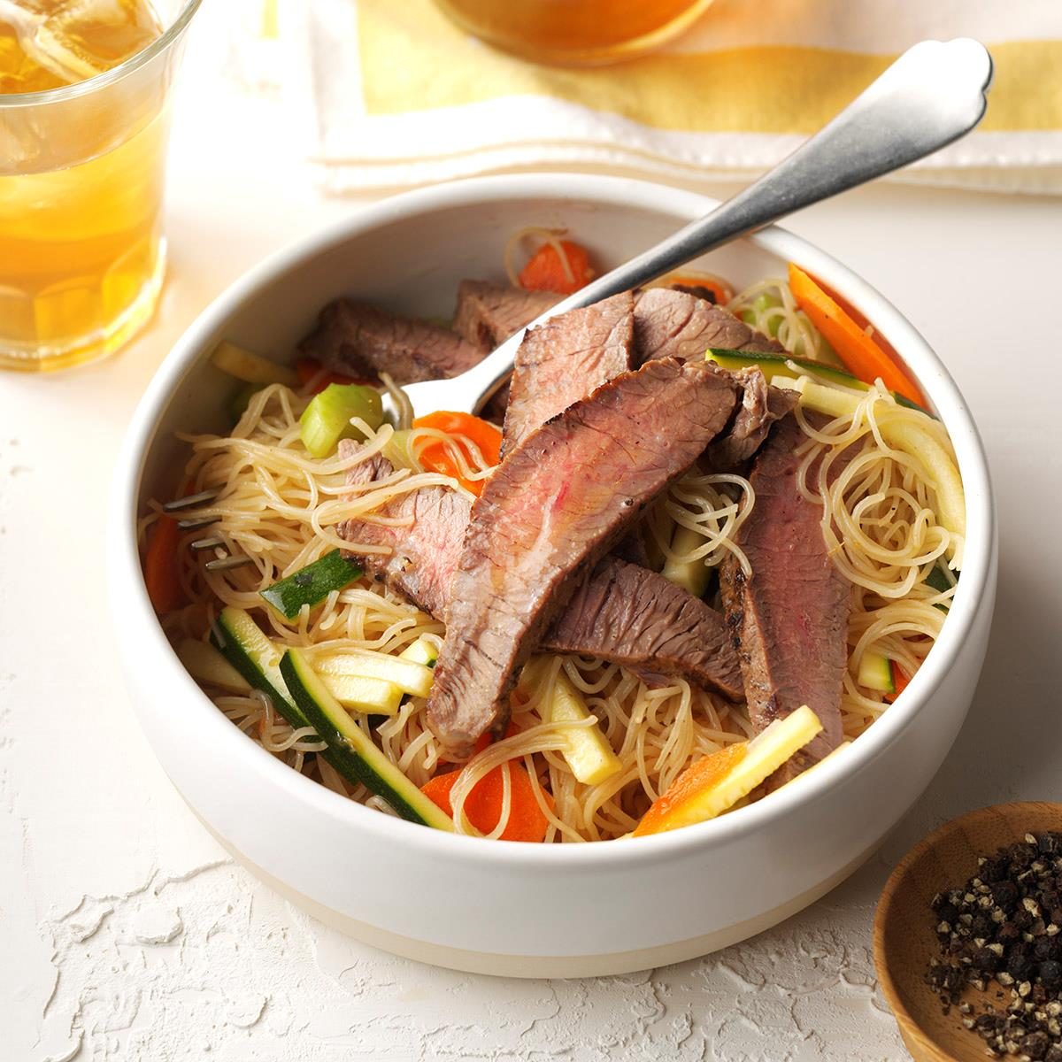 Asian Noodle Beef Salad Exps Sdam17 200573 C12 06 4b 2