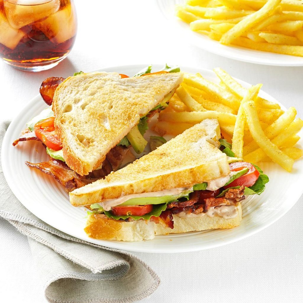 BLT with Peppered Balsamic Mayo