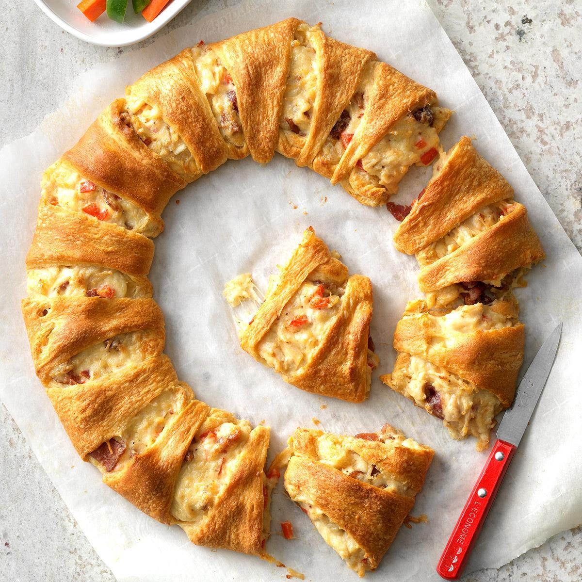 Bacon Chicken Crescent Ring Exps Sdfm19 36086 C10 17 4b 10
