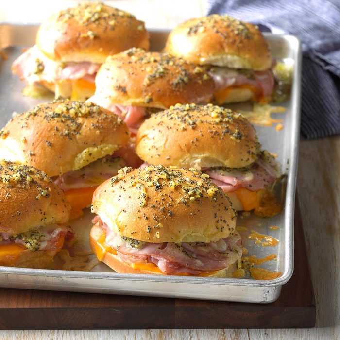 Baked Ham And Colby Sandwiches Exps Mtcbbz17 39698 C02 22 2b 4
