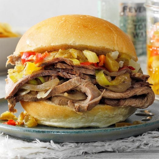Best Italian Beef Sandwiches Exps Ccrv222 3730 08 16 P1 Md 3b