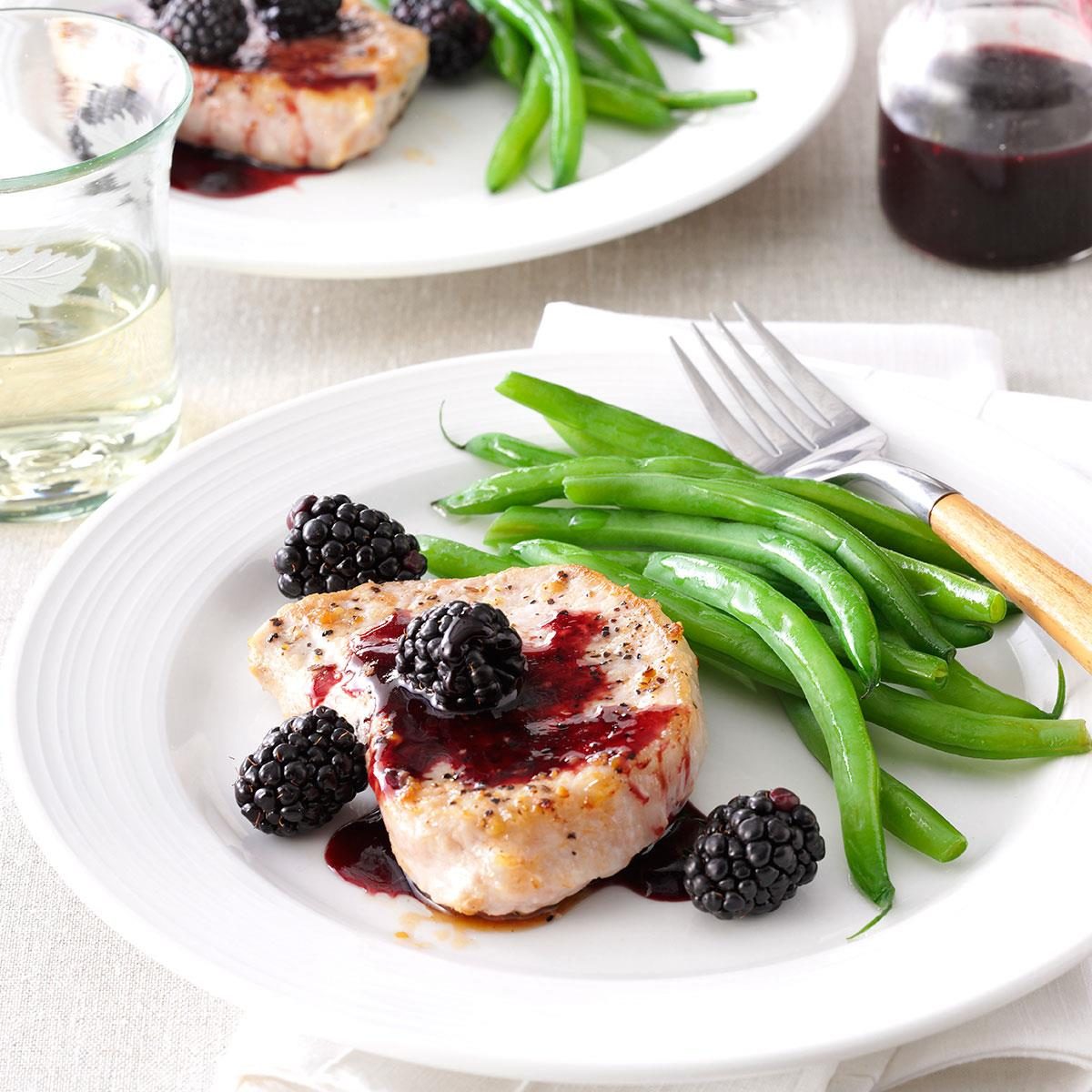 Blackberry Sauced Pork Chops Exps32960 Sd143205d01 31 1bc Rms 2