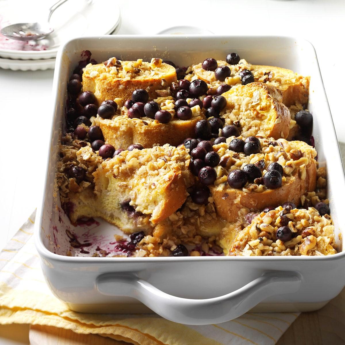 Blueberry Crunch Breakfast Bake