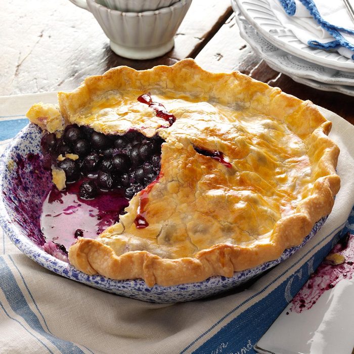 Blueberry Pie with Lemon Crust
