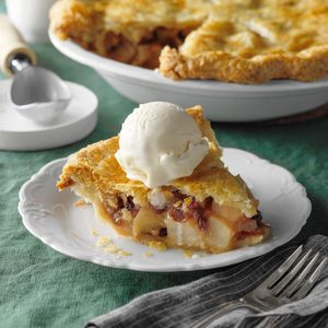 Brandy Pear Pie