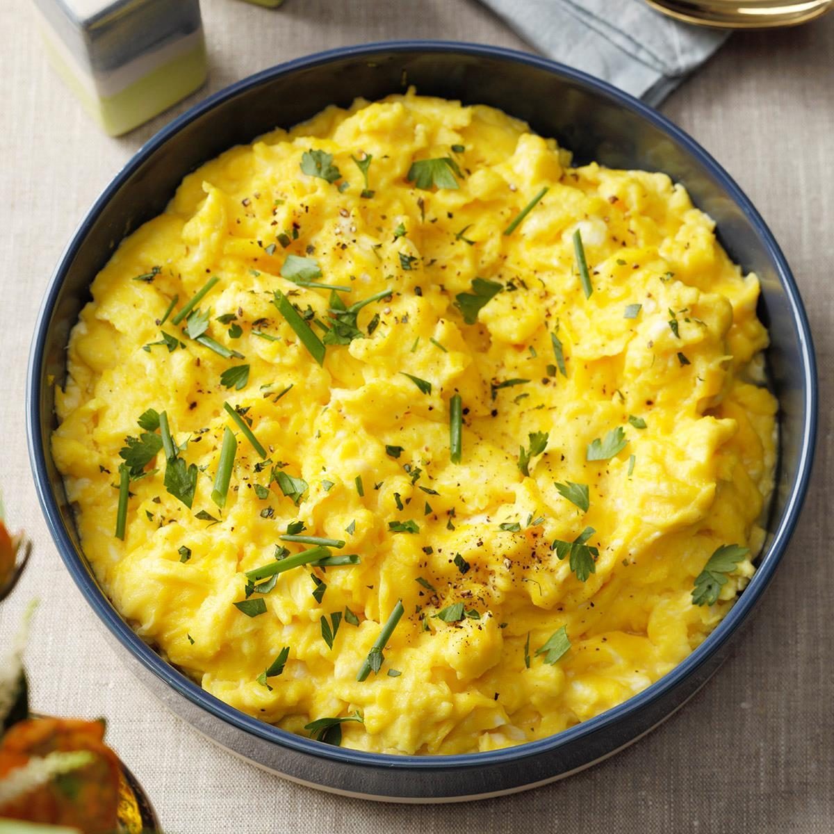 Buffet Scrambled Eggs Recipe | Taste of Home