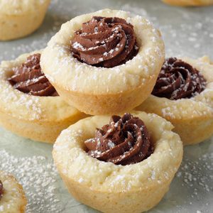 Buttery Ganache Cookie Cups