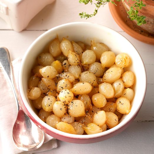 Buttery Whiskey Glazed Pearl Onions Exps Sdon17 203880 D06 27 5b 4