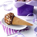 Caramel Nut-Chocolate Popcorn Cones