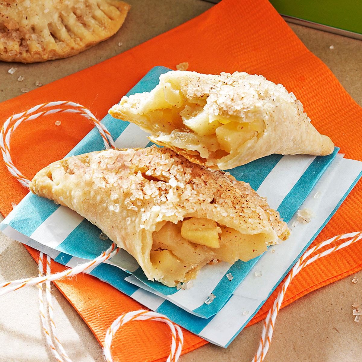 Caramelized Apple Hand Pies Exps155782 Th2847293d12 06 7b C Rms 4