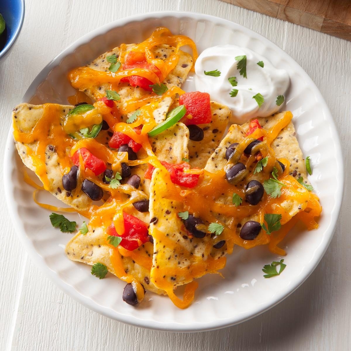 Cheesy Black Bean Nachos