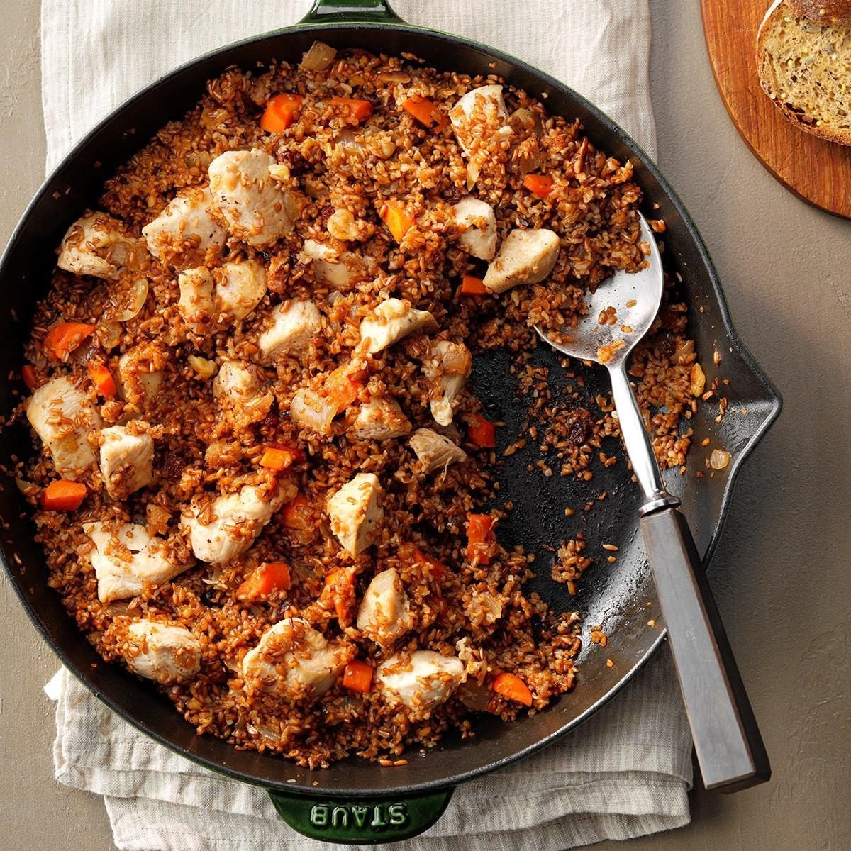 https://www.tasteofhome.com/wp-content/uploads/2018/01/Chicken-Bulgur-Skillet_EXPS_CIMZ18_25465_E09_07_5b-12.jpg