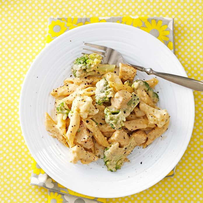 Chicken Penne Alfredo