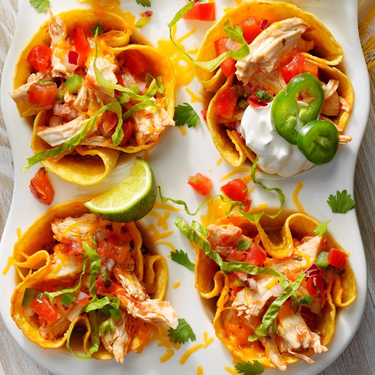 Chicken Tostada Cups Exps Wdbz22 98805 B09 15 2b