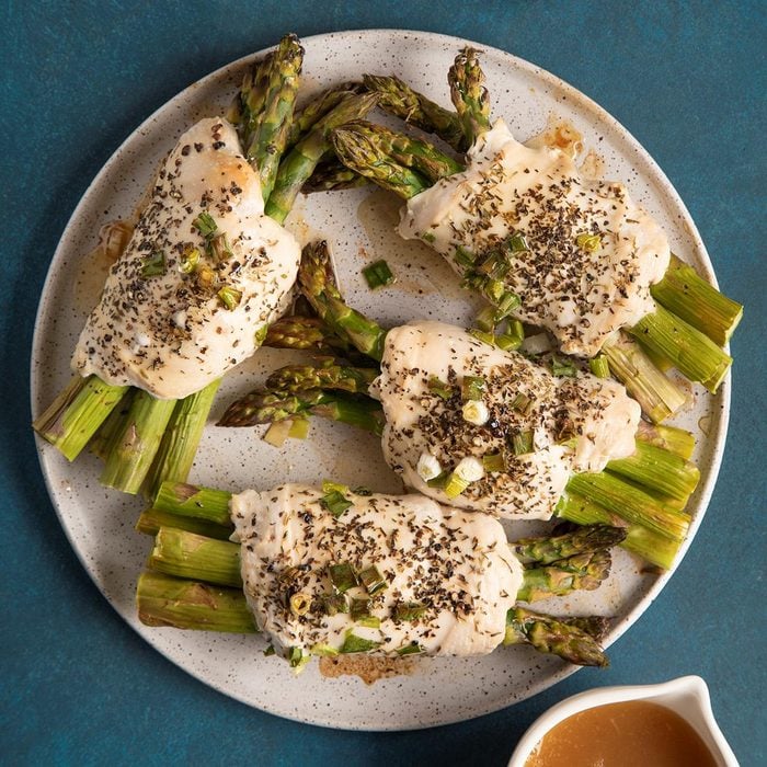 Chicken and Asparagus Bundles