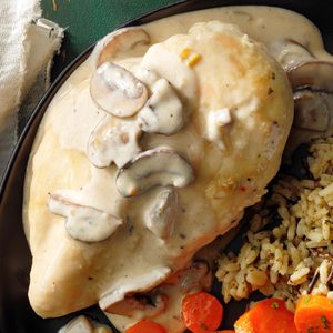 Chicken with Mushroom Gravy