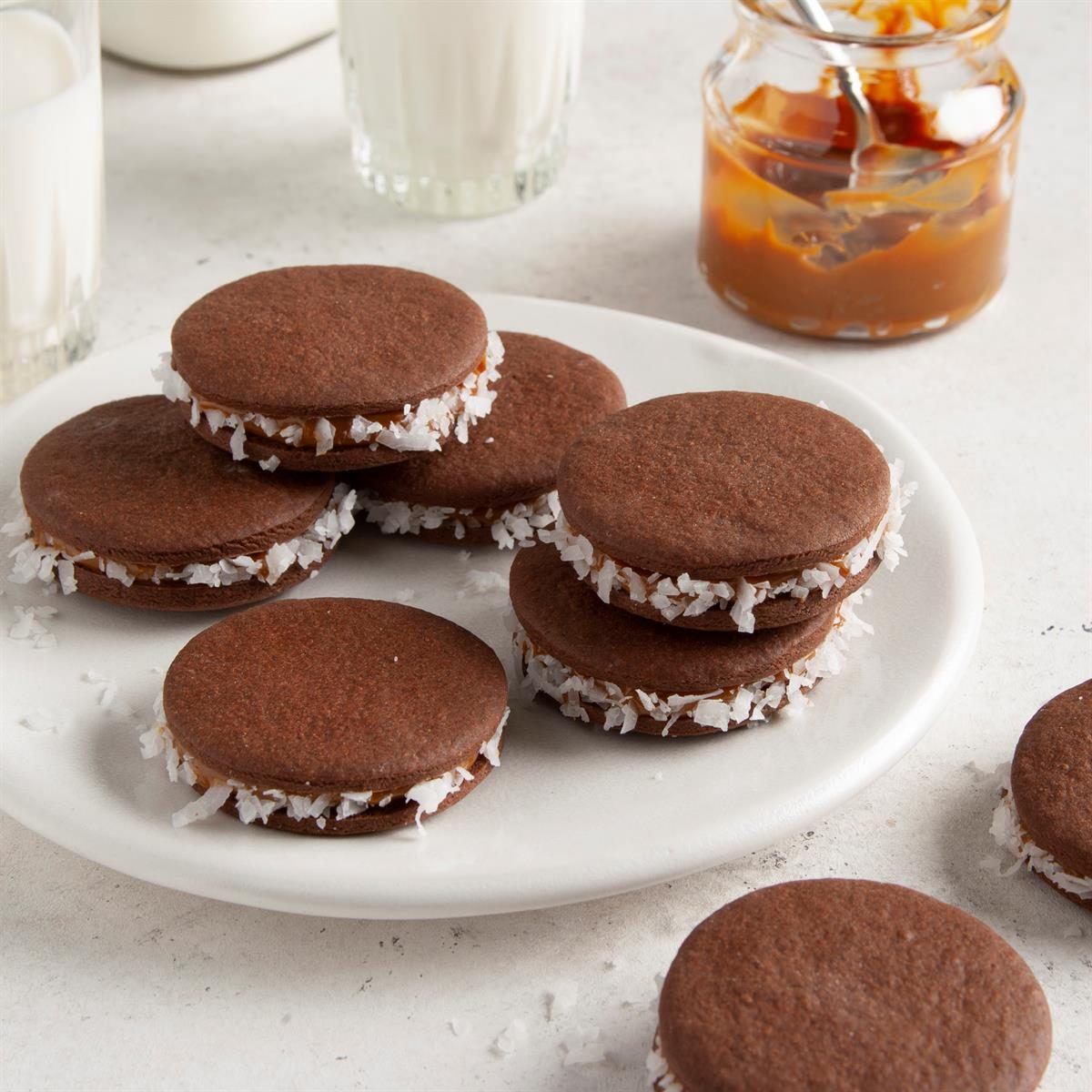 Argentina: Chocolate Alfajores